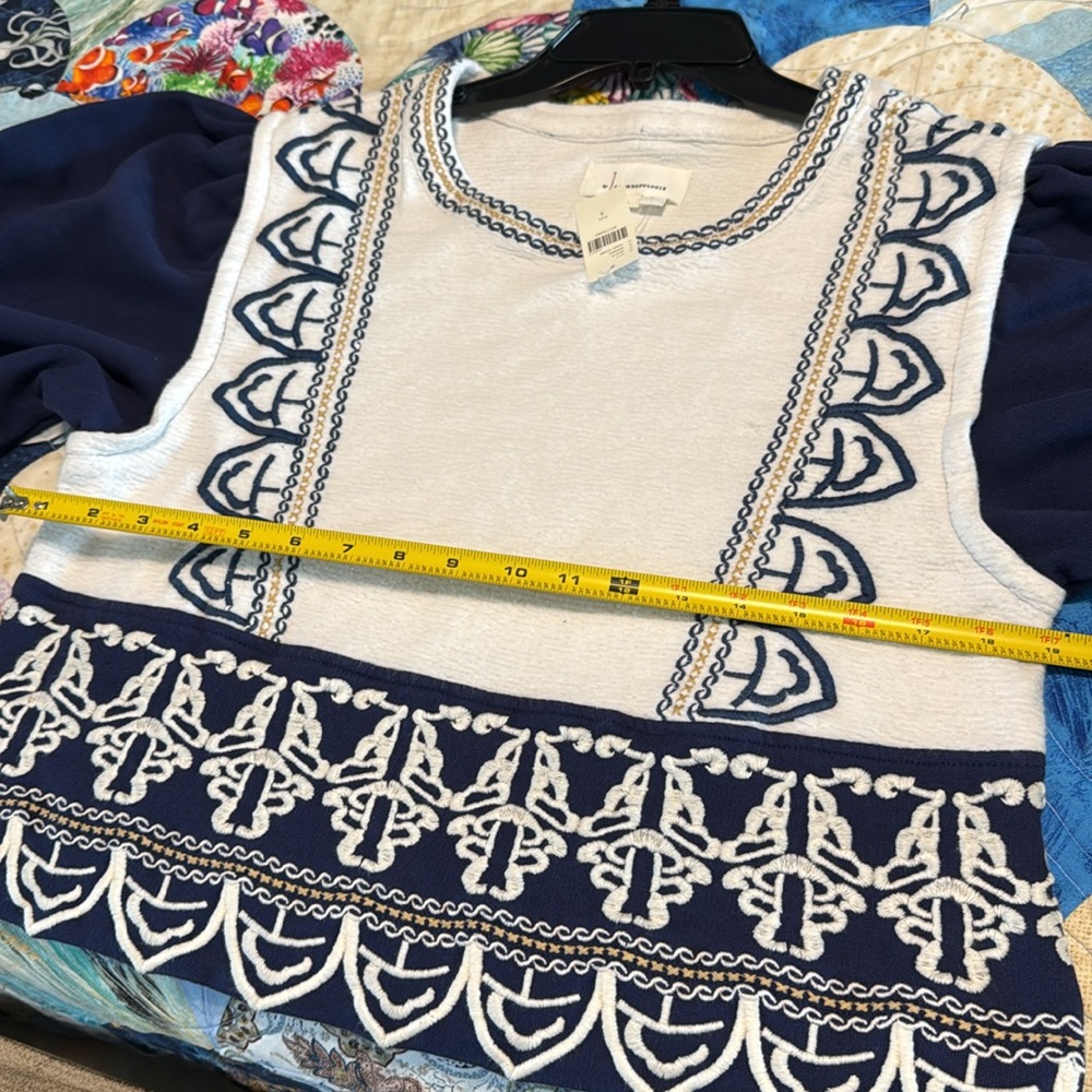 Anthropologie Long Sleeve Embroidered Top NWT Women’s Size Small - Picture 12 of 13